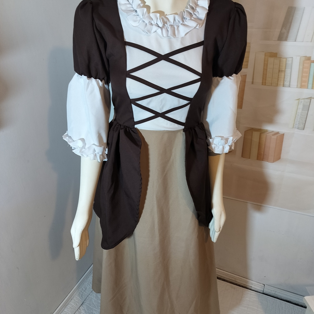 & Other Stories Brown and Cream Crisscross Dress - Picture 6 of 7